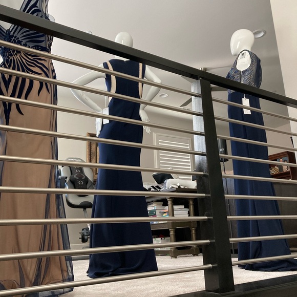 New elegant long dress - Picture 11 of 11